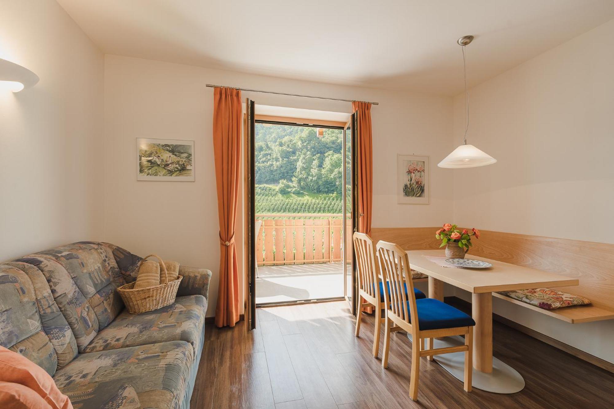 Villa Untermairhof Algund Zimmer foto